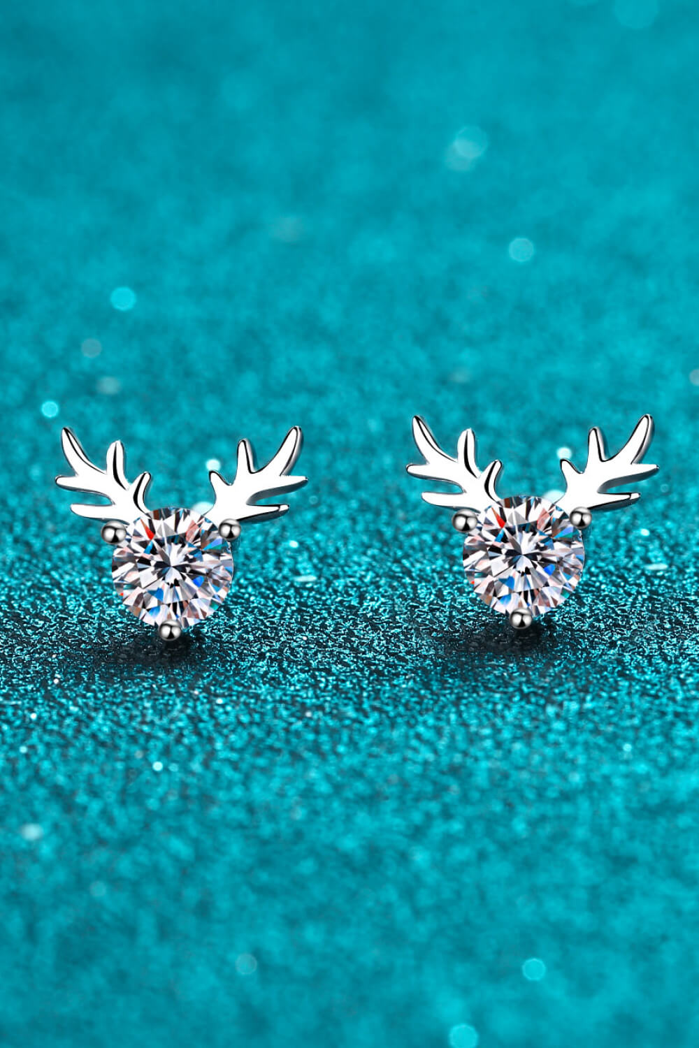 925 Sterling Silver Reindeer-Shaped Moissanite Earrings