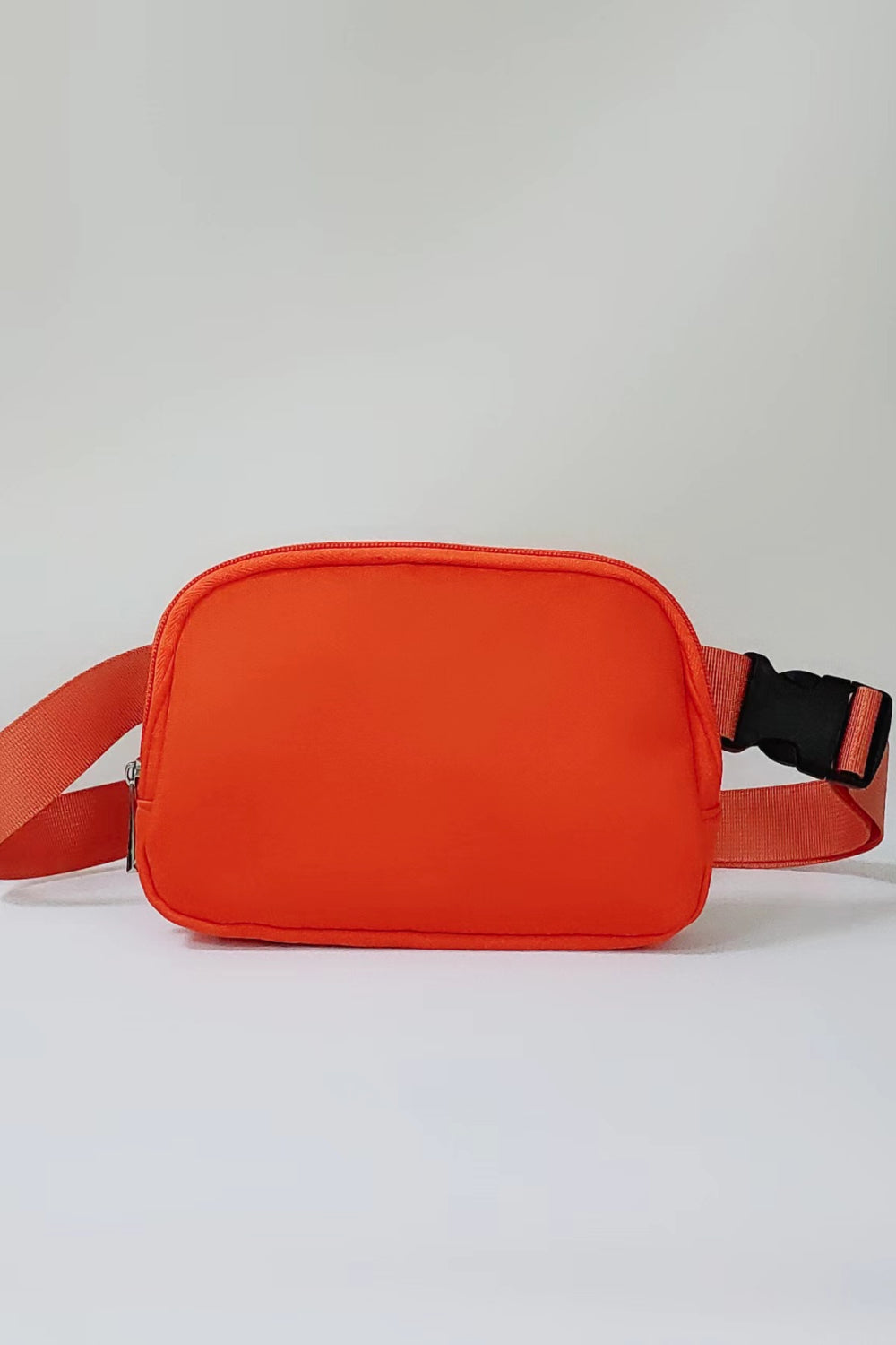 Buckle Zip Closure Fanny Pack